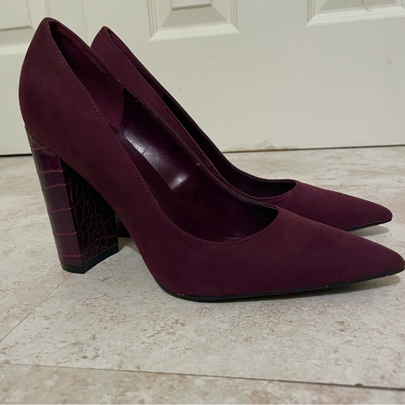 Nine West Shoes - NWOT Nine West Pointed Toe Block Heel